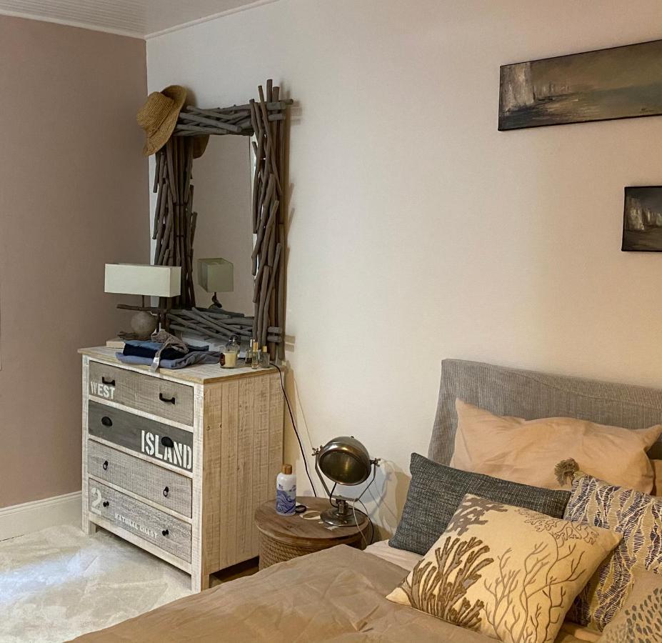 Cosy Gwen, Bel Appartement Vue Mer Laterale 勒特雷波尔 外观 照片